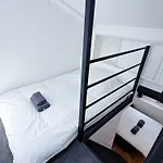 Stylish Loft Studio In Central Paris In Clery 4