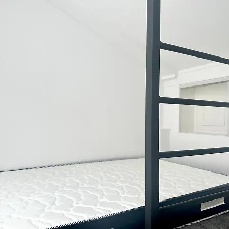Stylish Loft In In Clery 4 * Paris